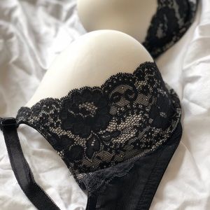 Victoria’s Secret DREAM ANGELS PLUNGE 34D BRA